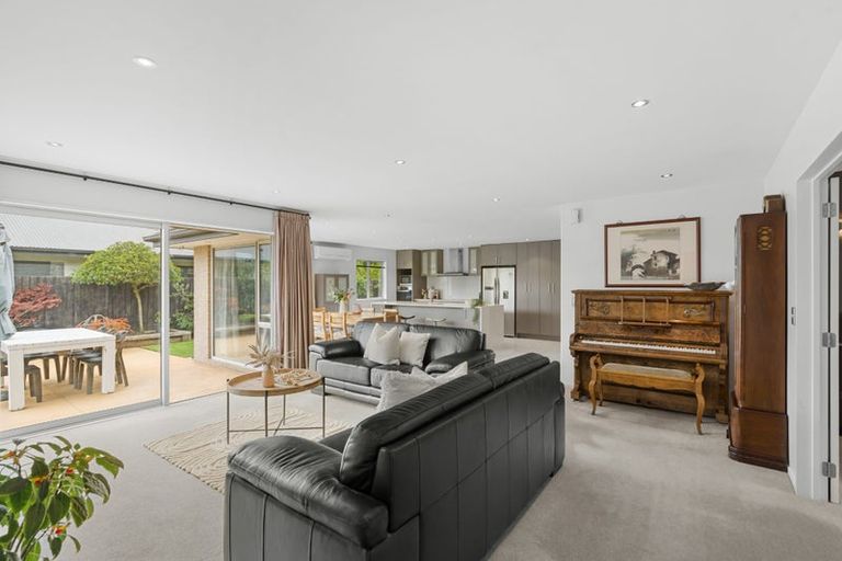 Photo of property in 83 Mcmahon Drive, Aidanfield, Christchurch, 8025