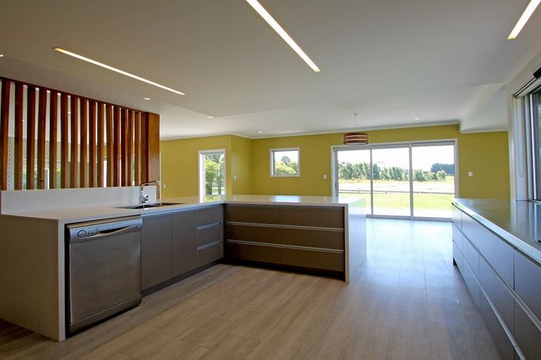 Photo of property in 231 Awamoa Road, Awamoa, Oamaru, 9492