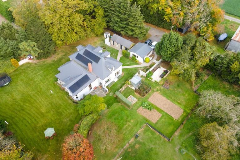 Photo of property in 129 Feredays Road, Leeston, 7683