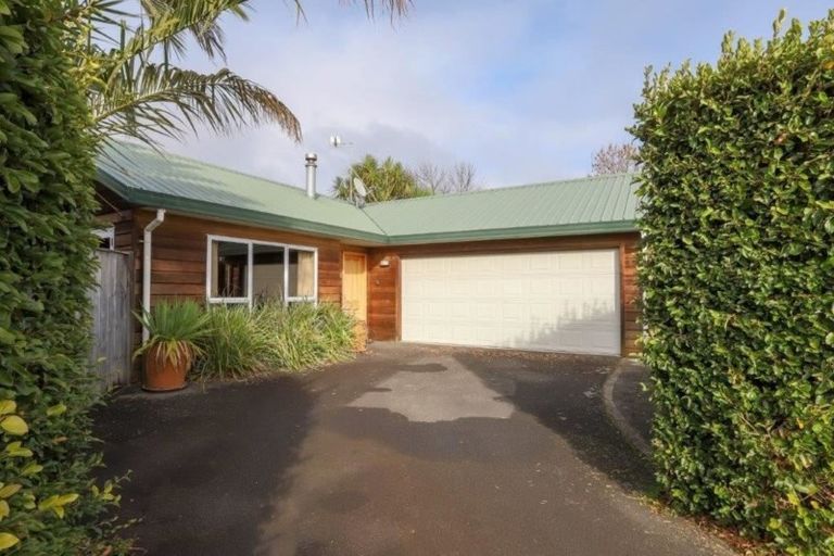 Photo of property in 10 Bretton Terrace, Hillcrest, Hamilton, 3216