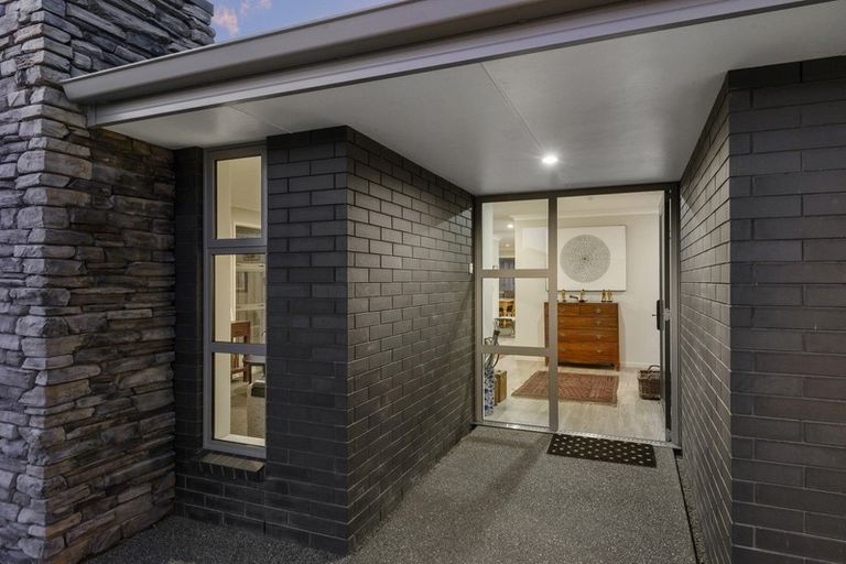 Photo of property in 32 Parklea Avenue, Halswell, Christchurch, 8025