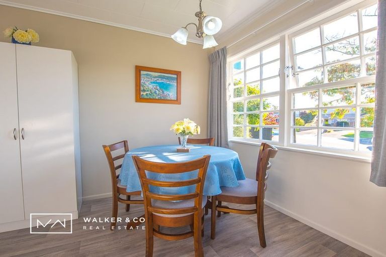 Photo of property in 35 Mountbatten Grove, Clouston Park, Upper Hutt, 5018