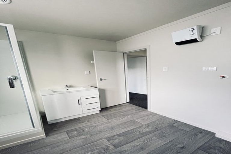 Photo of property in 12 Wellington Street, Hamilton East, Hamilton, 3216