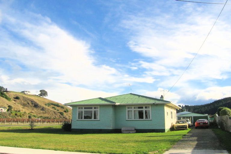 Photo of property in 24 Villers Street, Bay View, Napier, 4104