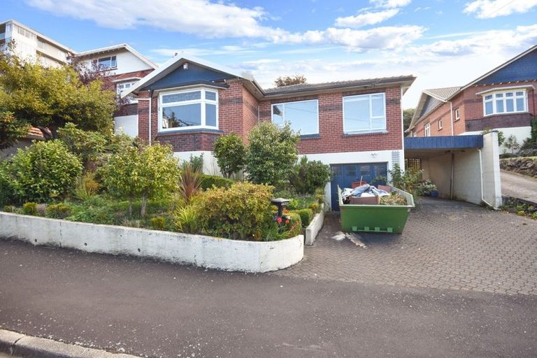 Photo of property in 19 Falkland Street, Maori Hill, Dunedin, 9010