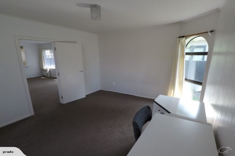 Photo of property in 12 Bradshaw Terrace, Riccarton, Christchurch, 8011