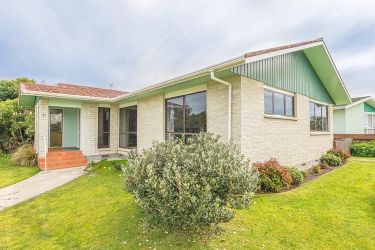 Photo of property in 21 Karamu Street, Tawhero, Whanganui, 4501