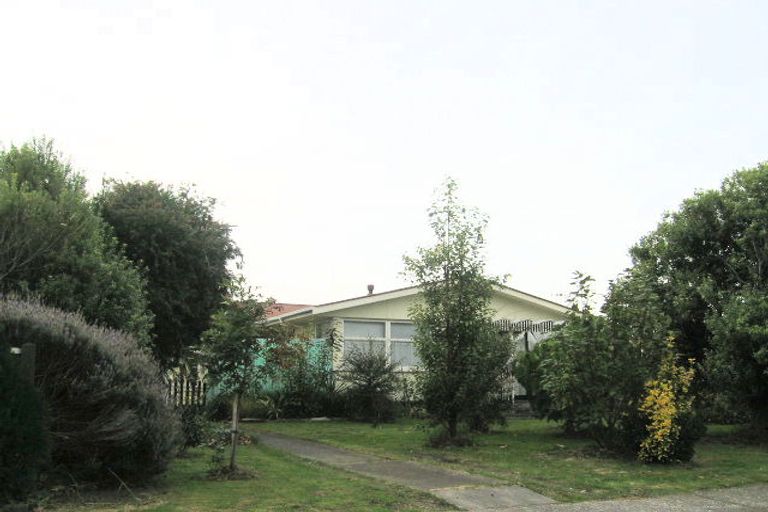 Photo of property in 17 Otatara Road, Taradale, Napier, 4112