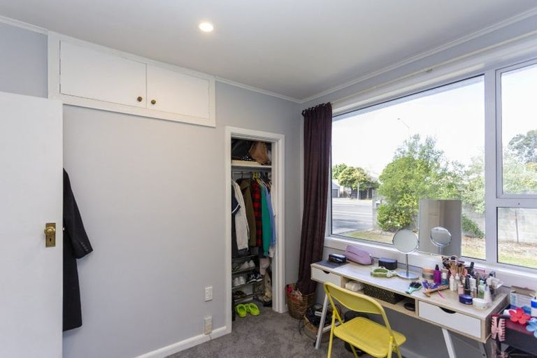 Photo of property in 422 Yaldhurst Road, Russley, Christchurch, 8042