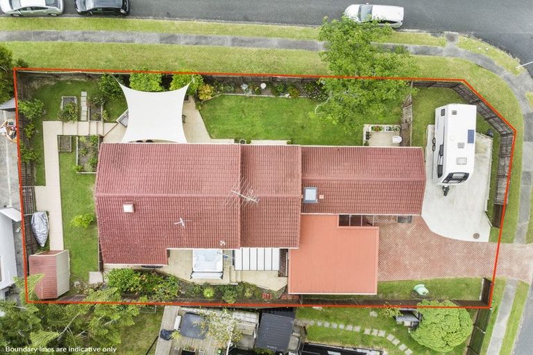 Photo of property in 103 Stapleford Crescent, Browns Bay, Auckland, 0630