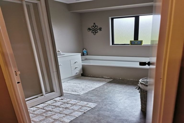 Photo of property in 216 Postman Road, Dairy Flat, Albany, 0794