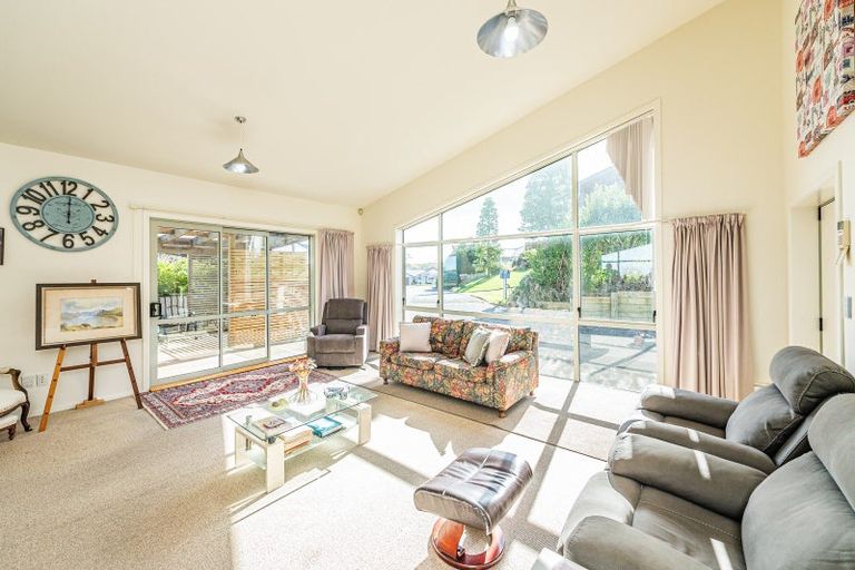 Photo of property in 10 Lithgow Drive, Otamatea, Whanganui, 4500