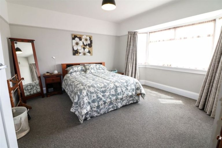 Photo of property in 45 Avenue Road, West End, Timaru, 7910