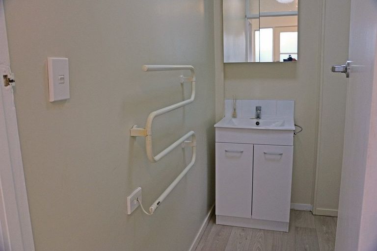 Photo of property in 23 Ferndale Drive, Snells Beach, 0920