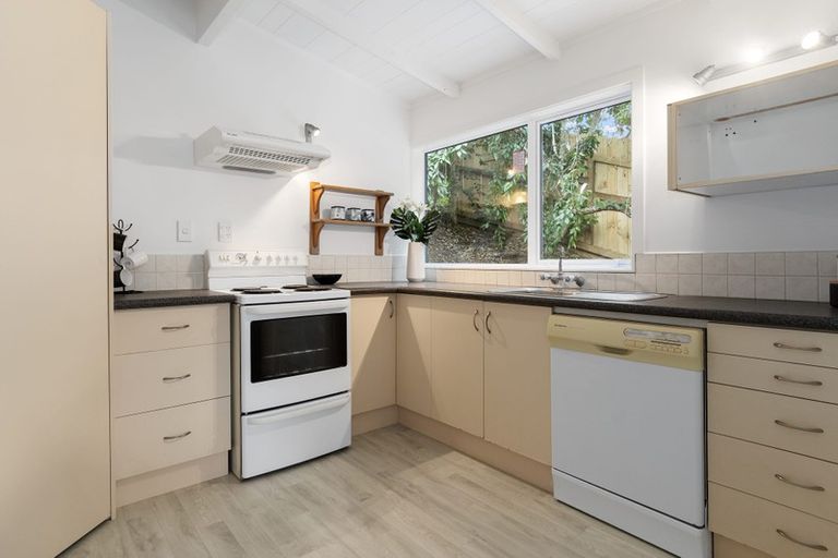 Photo of property in 38 Sunvale Place, Gate Pa, Tauranga, 3112