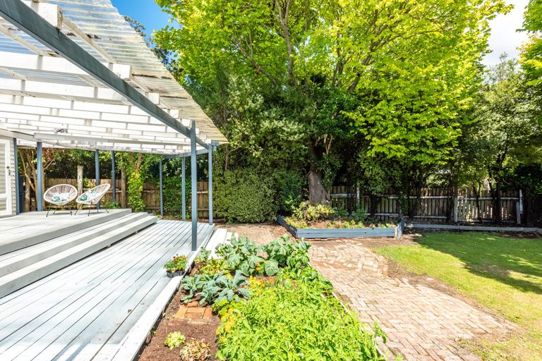 Photo of property in 8 Marian Drive, Inner Kaiti, Gisborne, 4010