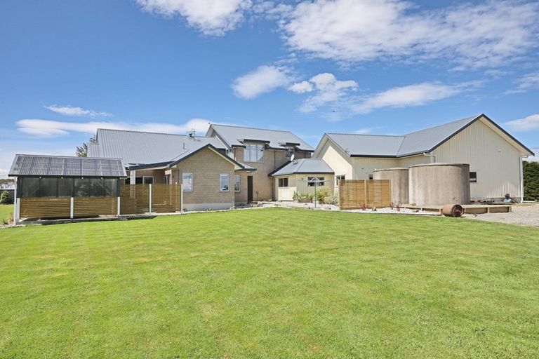 Photo of property in 4 Whitelaw Road, Waianiwa, Invercargill, 9874