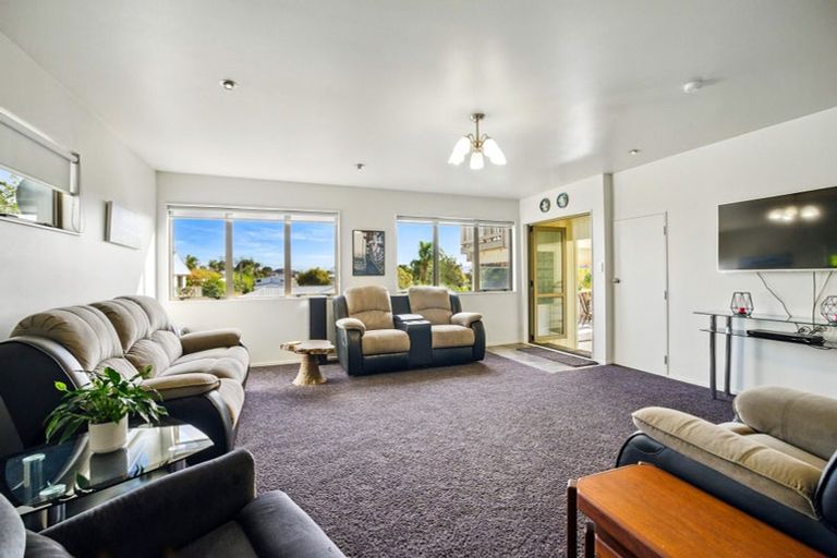 Photo of property in 75 Ruakaka Beach Road, Ruakaka, 0116