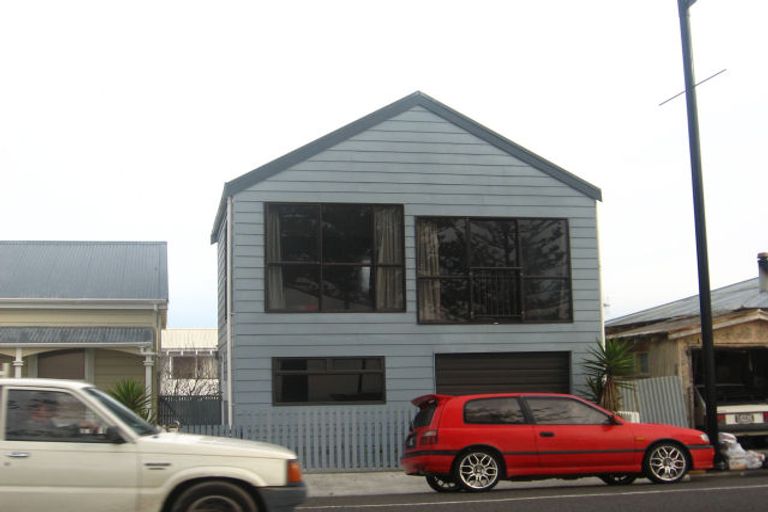 Photo of property in 653 Marine Parade, Napier South, Napier, 4110
