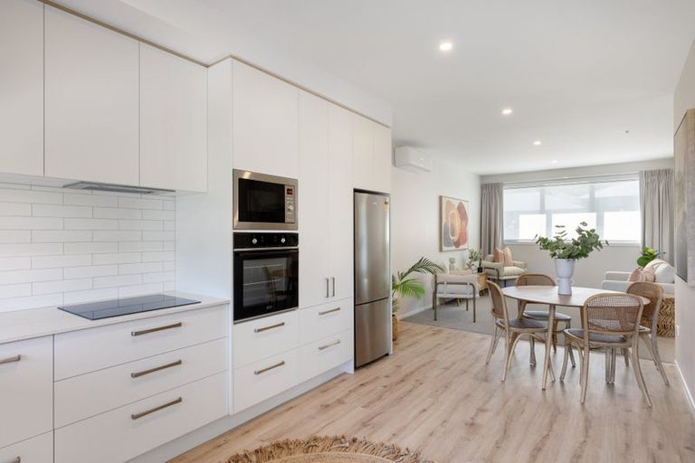 Photo of property in 6 Equine Way, Brookfield, 3110