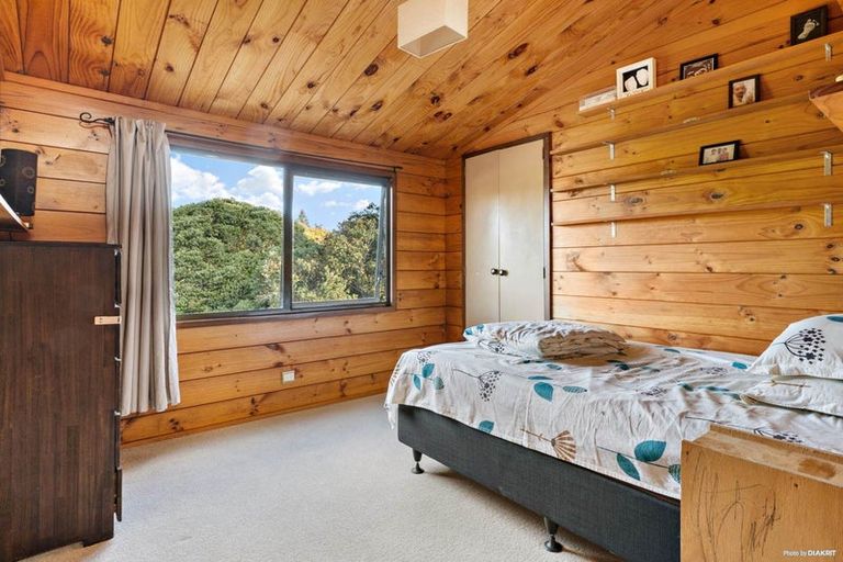 Photo of property in 5 Hutchinsons Road, Bucklands Beach, Auckland, 2014