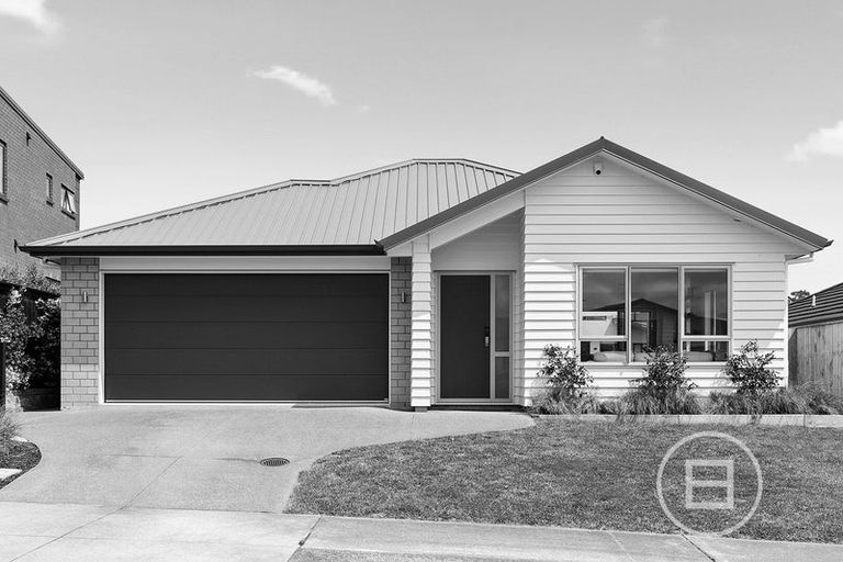 Photo of property in 52 Jane Maree Road, Kumeu, 0810