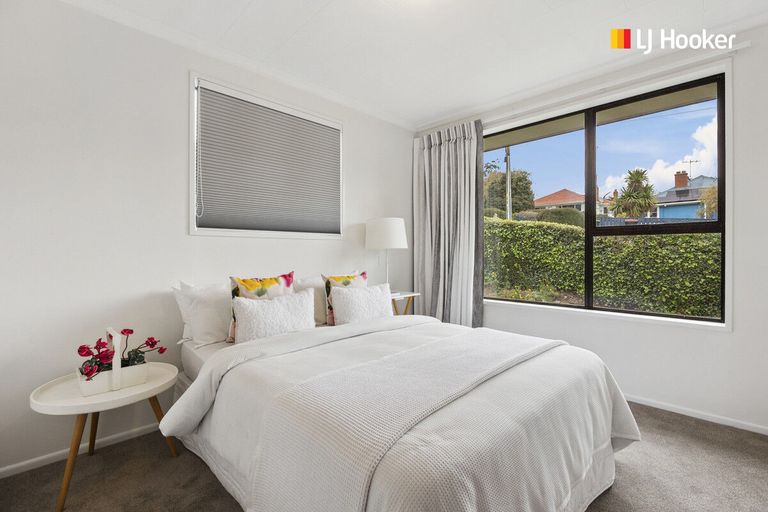 Photo of property in 19 District Road, Roseneath, Port Chalmers, 9023