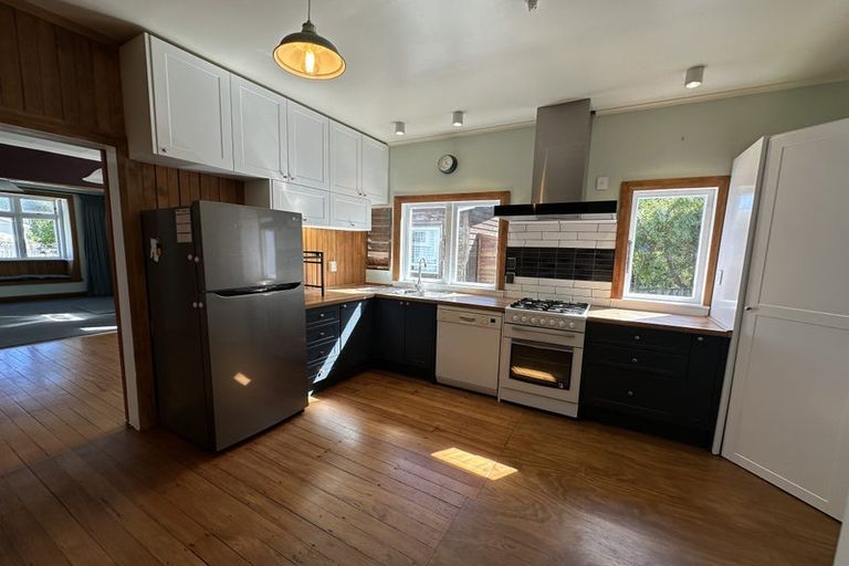 Photo of property in 22 Darlington Road, Miramar, Wellington, 6022