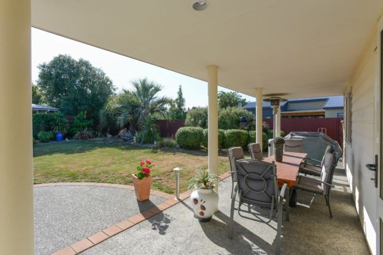 Photo of property in 413 Southland Place, Raureka, Hastings, 4120