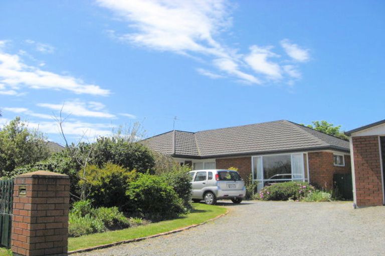 Photo of property in 5 Stanton Place, Woodend, 7610