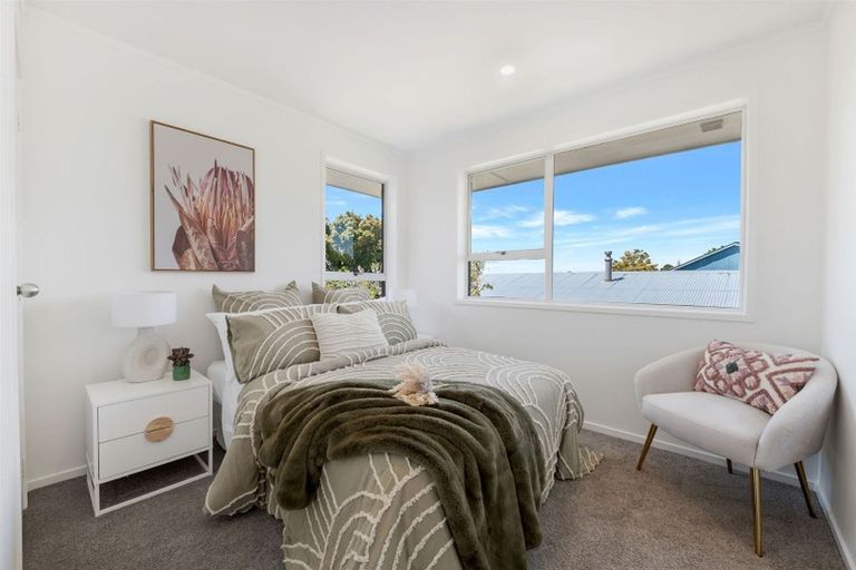 Photo of property in 3/10 Pedersen Place, Bucklands Beach, Auckland, 2012