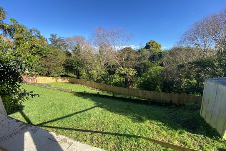 Photo of property in 13 Edwin Freeman Place, Ranui, Auckland, 0612