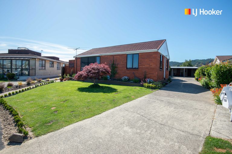 Photo of property in 5 Kent Place, Mosgiel, 9024