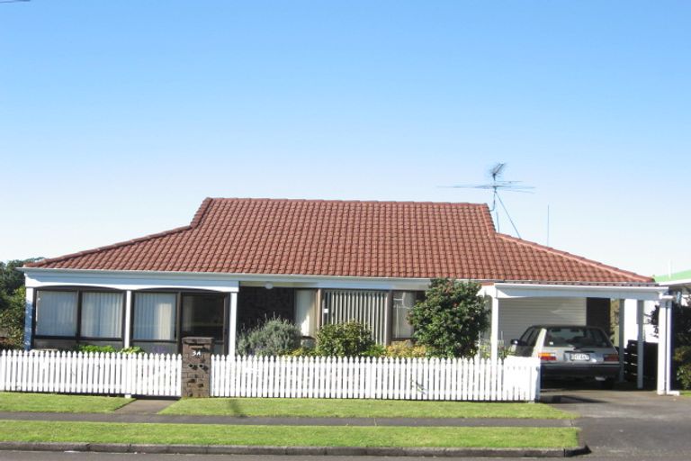 Photo of property in 2/3 Frances Street, Manurewa, Auckland, 2102