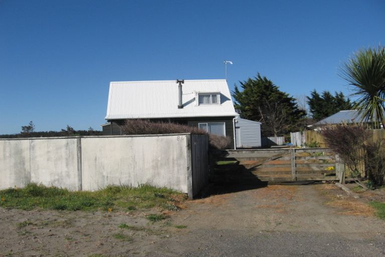 Photo of property in 84 Himatangi Street, Himatangi Beach, Foxton, 4891