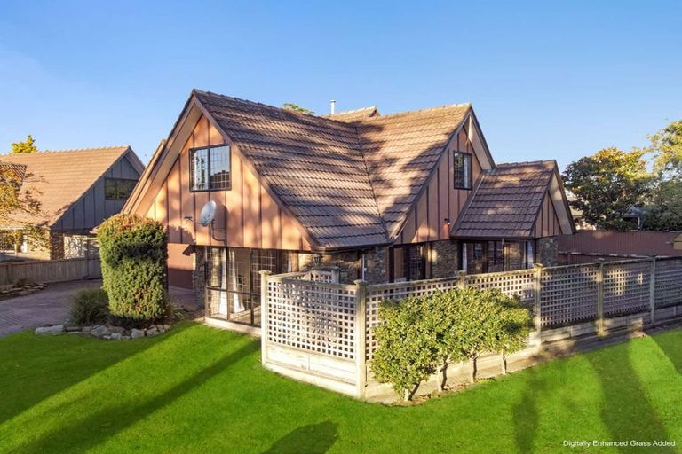 Photo of property in 6 Huntington Lane, West End, Palmerston North, 4410