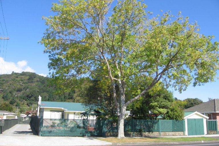 Photo of property in 65 Seddon Street, Wallaceville, Upper Hutt, 5018