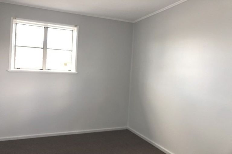 Photo of property in 2/10 Taka Street, Takanini, 2112