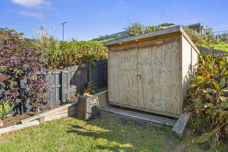 Photo of property in 6 Wainamu Road, Raglan, 3297