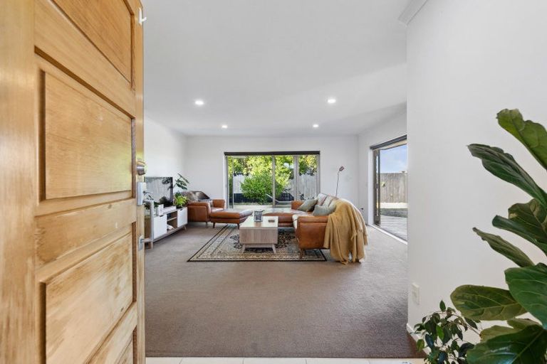 Photo of property in 13 Ernest Kemp Rise, Wharewaka, Taupo, 3330