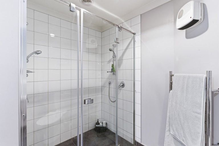 Photo of property in 132 Maui Pomare Road, Nikau Valley, Paraparaumu, 5032