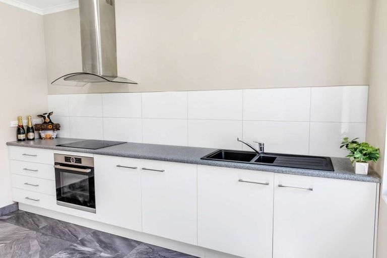 Photo of property in 71 Hokonui Drive, Gore, 9710