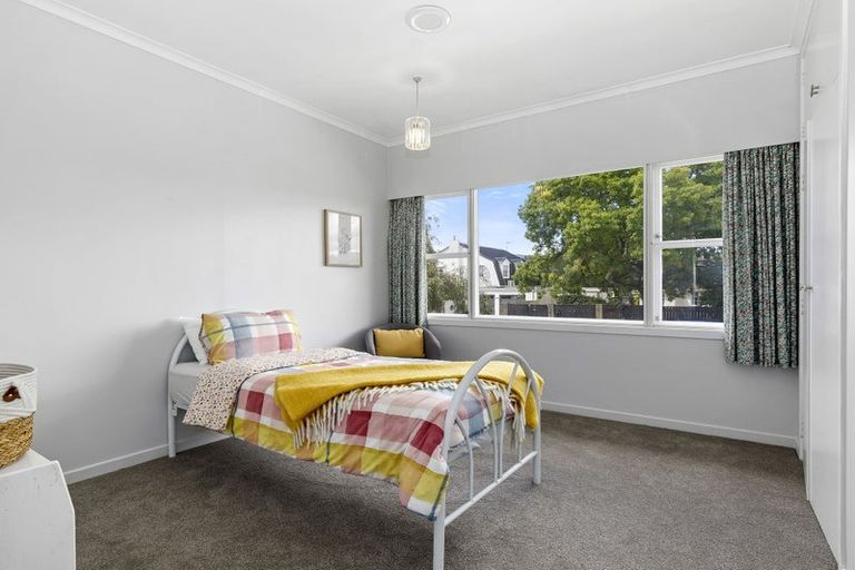 Photo of property in 429 Fergusson Drive, Heretaunga, Upper Hutt, 5018