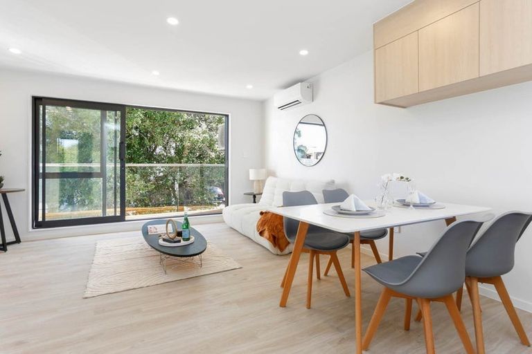 Photo of property in 3/205 Sunnynook Road, Wairau Valley, Auckland, 0627