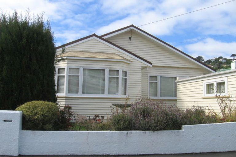 Photo of property in 9 Glamis Avenue, Strathmore Park, Wellington, 6022