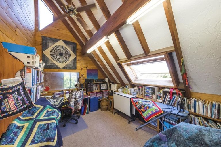 Photo of property in 9 Wanganui Road, Marton, 4710