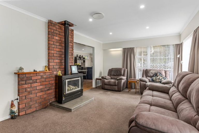 Photo of property in 22 Parenga Street, Wainuiomata, Lower Hutt, 5014