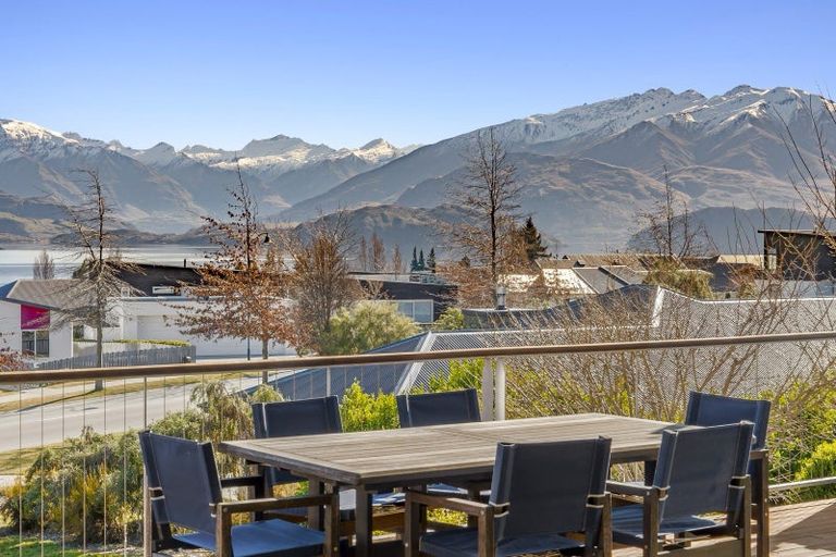 Photo of property in 6 Clearview Street, Wanaka, 9305