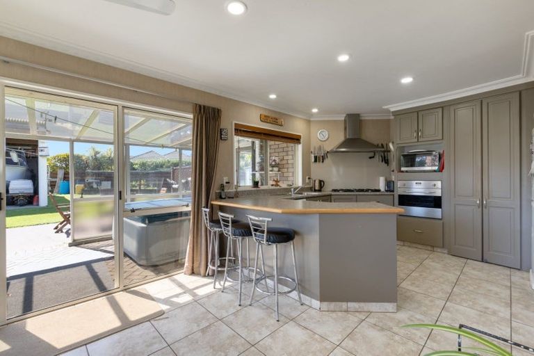 Photo of property in 27 Lotus Avenue, Mount Maunganui, 3116