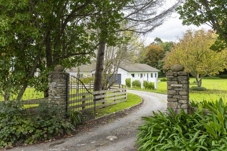 Photo of property in 121 Somerton Road, Makauri, Gisborne, 4071